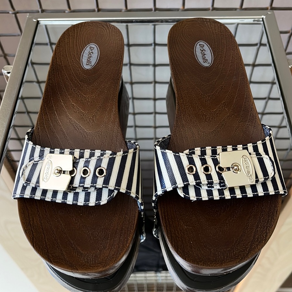 New Dr Schol’s Classic Slide Faux Wood Grain,  Size 6M